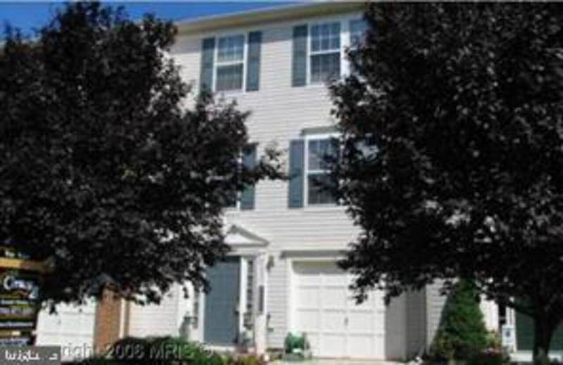 Ashburn VA 440,000