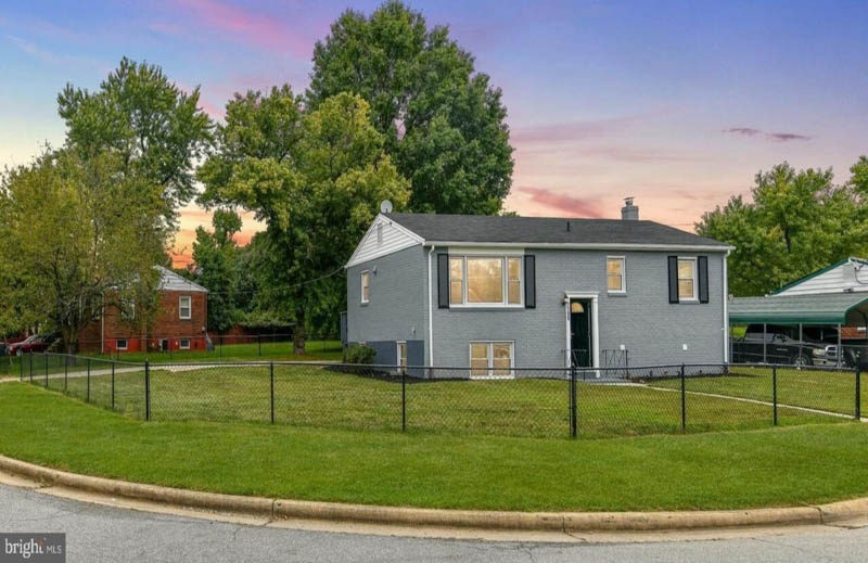 District Heights MD 315,000