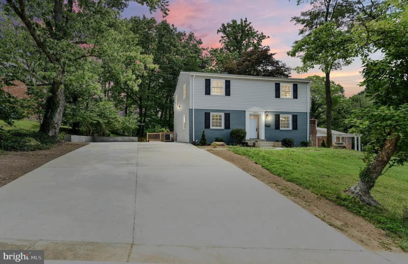 Woodbridge VA 380,000